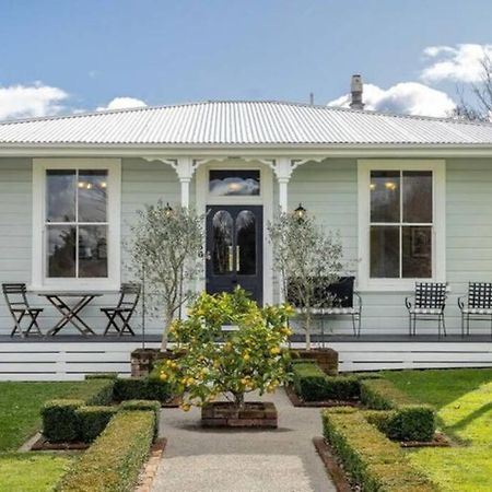 Historic Charm In Greytown - Cosy Kowhai Cottage Εξωτερικό φωτογραφία