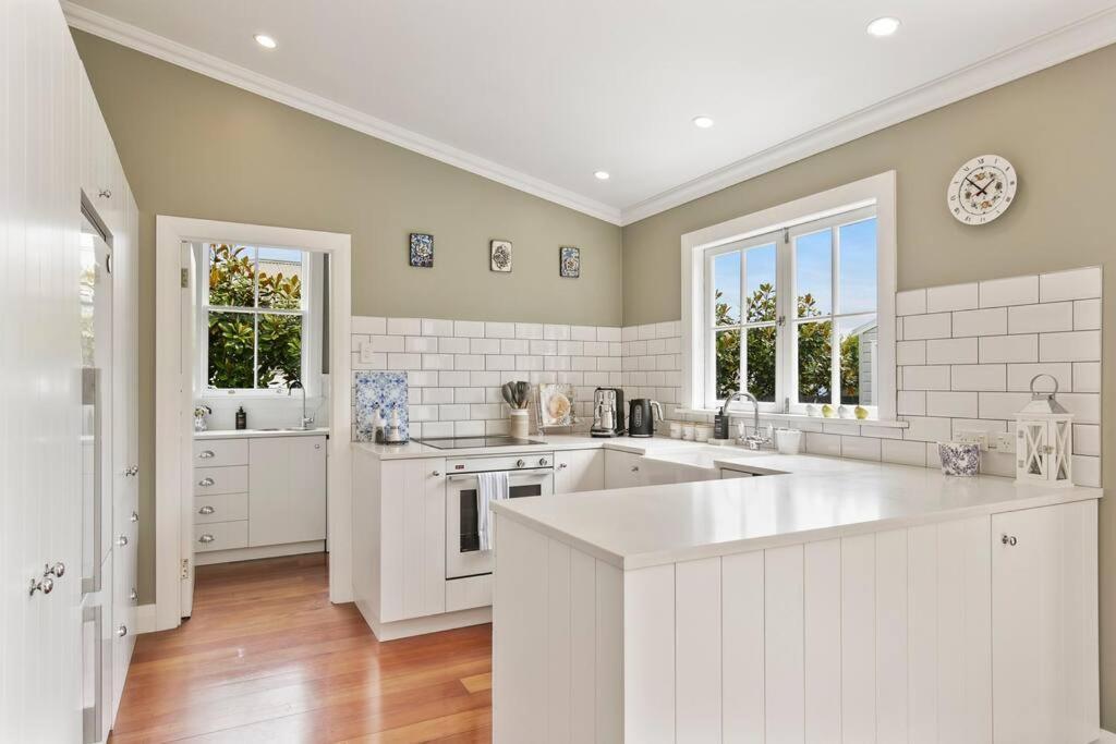 Historic Charm In Greytown - Cosy Kowhai Cottage Εξωτερικό φωτογραφία