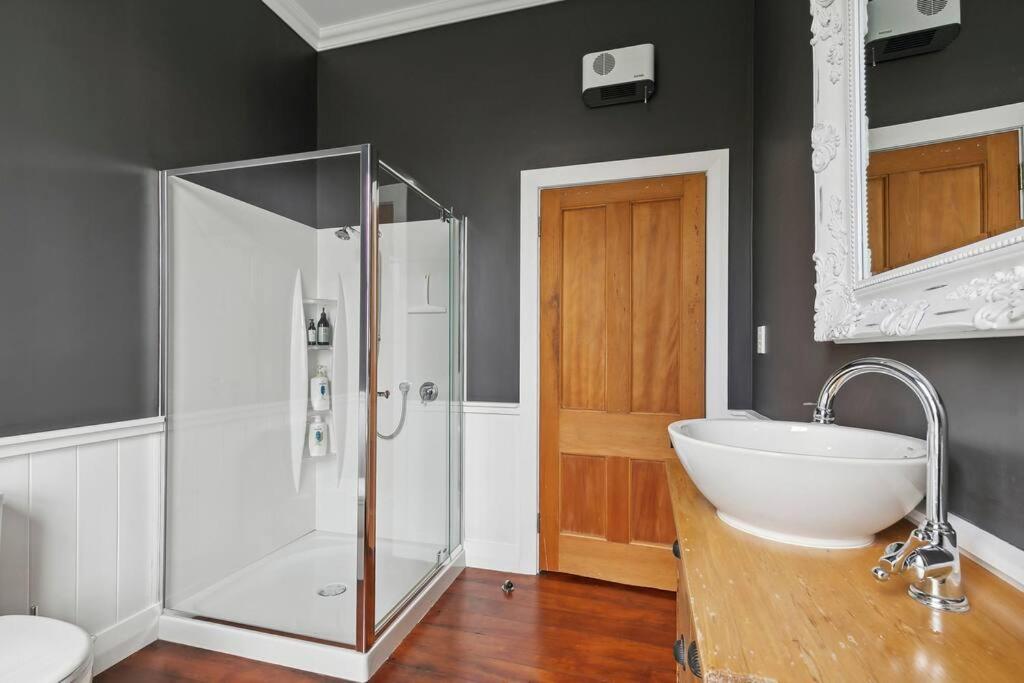 Historic Charm In Greytown - Cosy Kowhai Cottage Εξωτερικό φωτογραφία