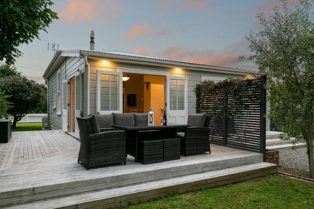 Historic Charm In Greytown - Cosy Kowhai Cottage Εξωτερικό φωτογραφία