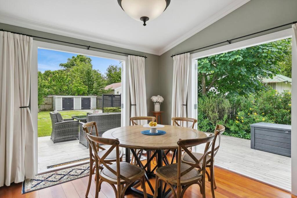 Historic Charm In Greytown - Cosy Kowhai Cottage Εξωτερικό φωτογραφία